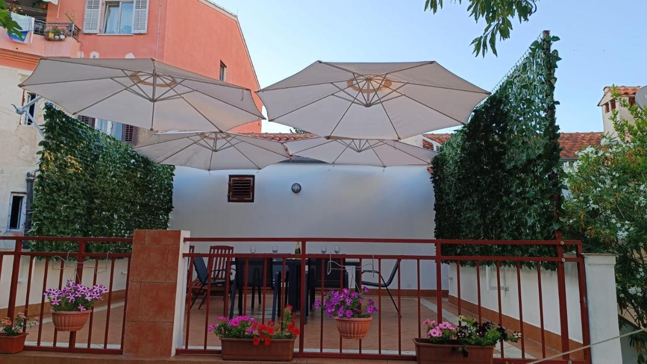 Studio Apartment Jemi Pula Exterior foto